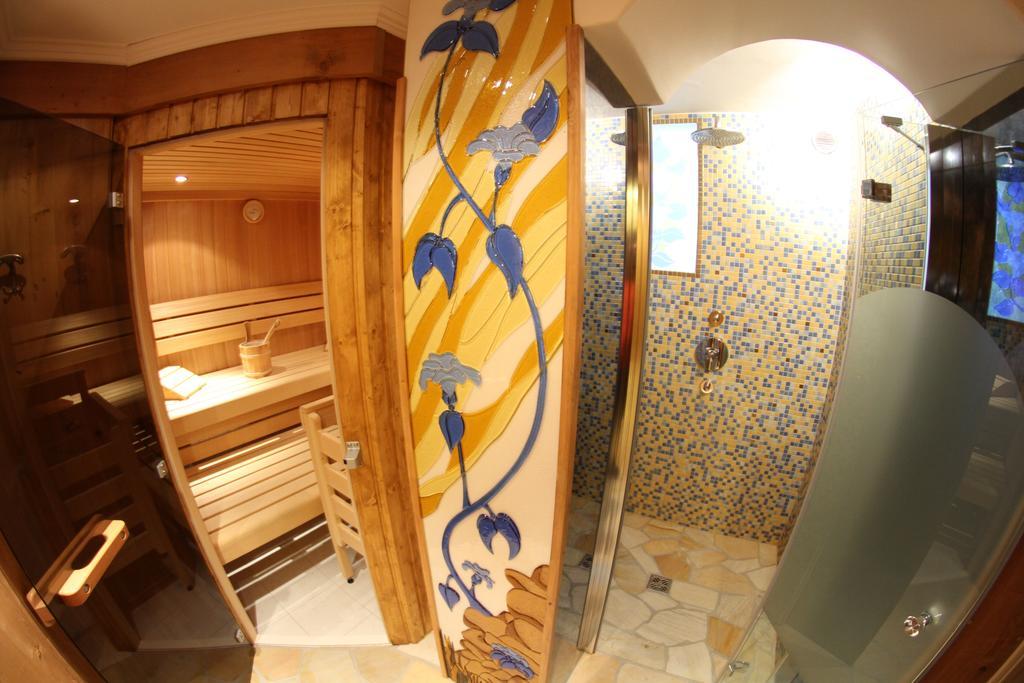 Hotel Val Sëlva Buitenkant foto