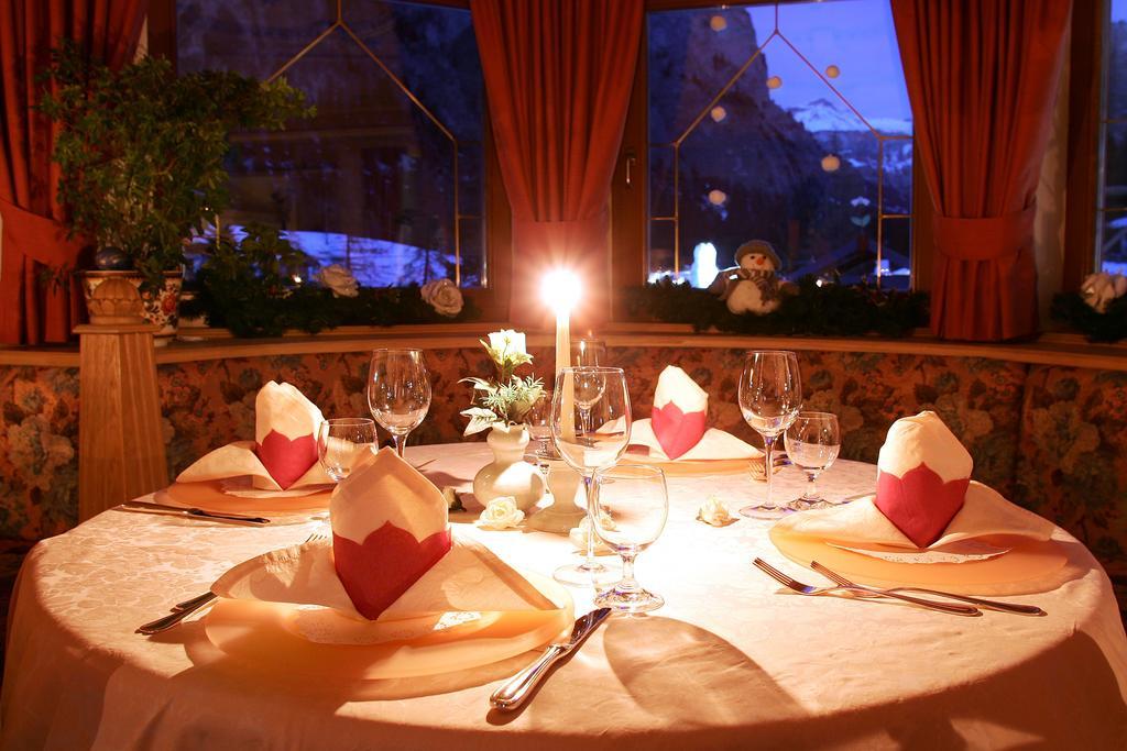 Hotel Val Sëlva Buitenkant foto