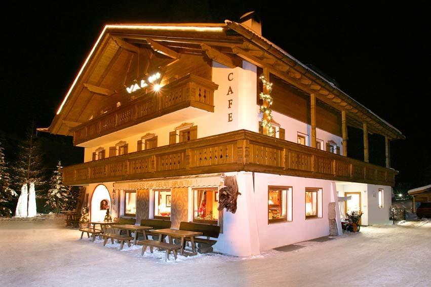 Hotel Val Sëlva Buitenkant foto